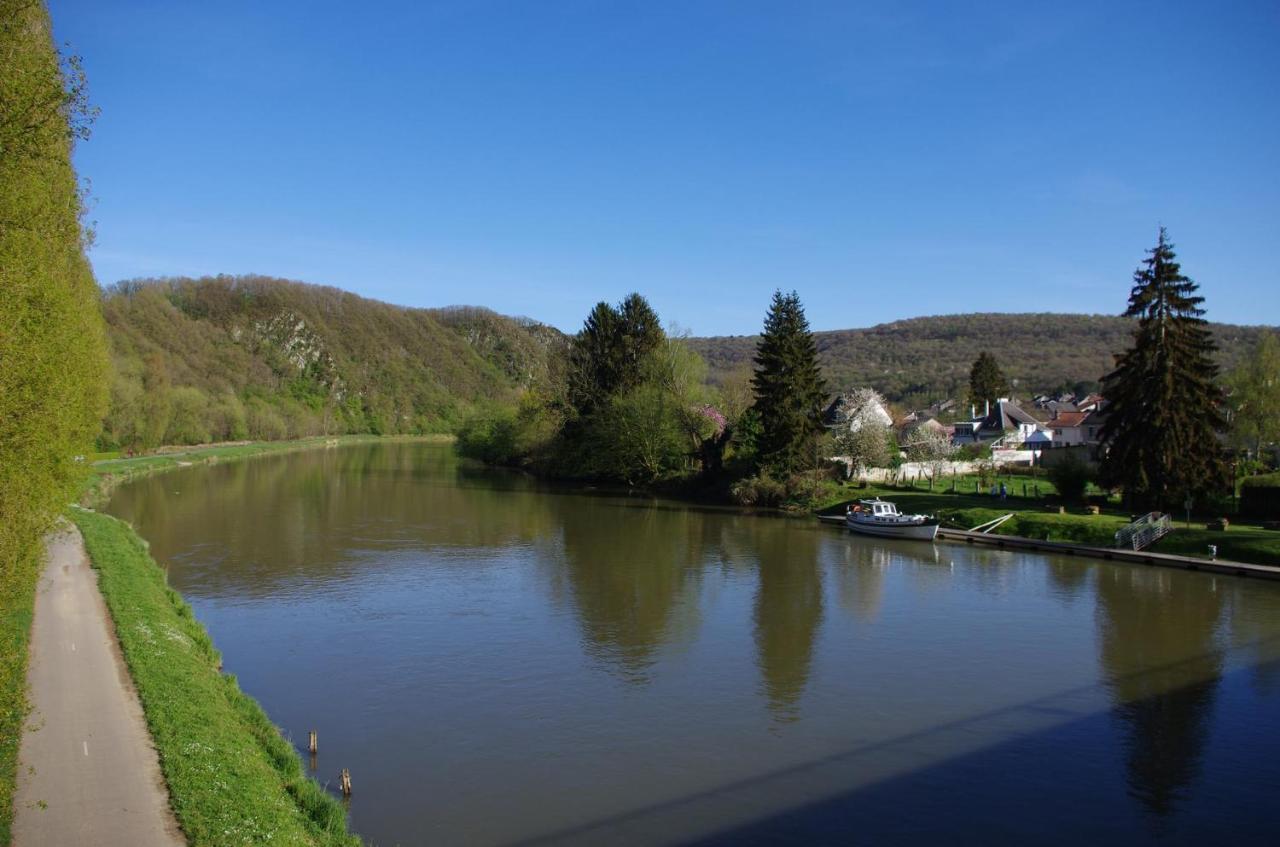 Le Doux Rivage, Proche De Charleville, Jardin Et Acces A La Voie Verte Joigny-sur-Meuse Exterior foto